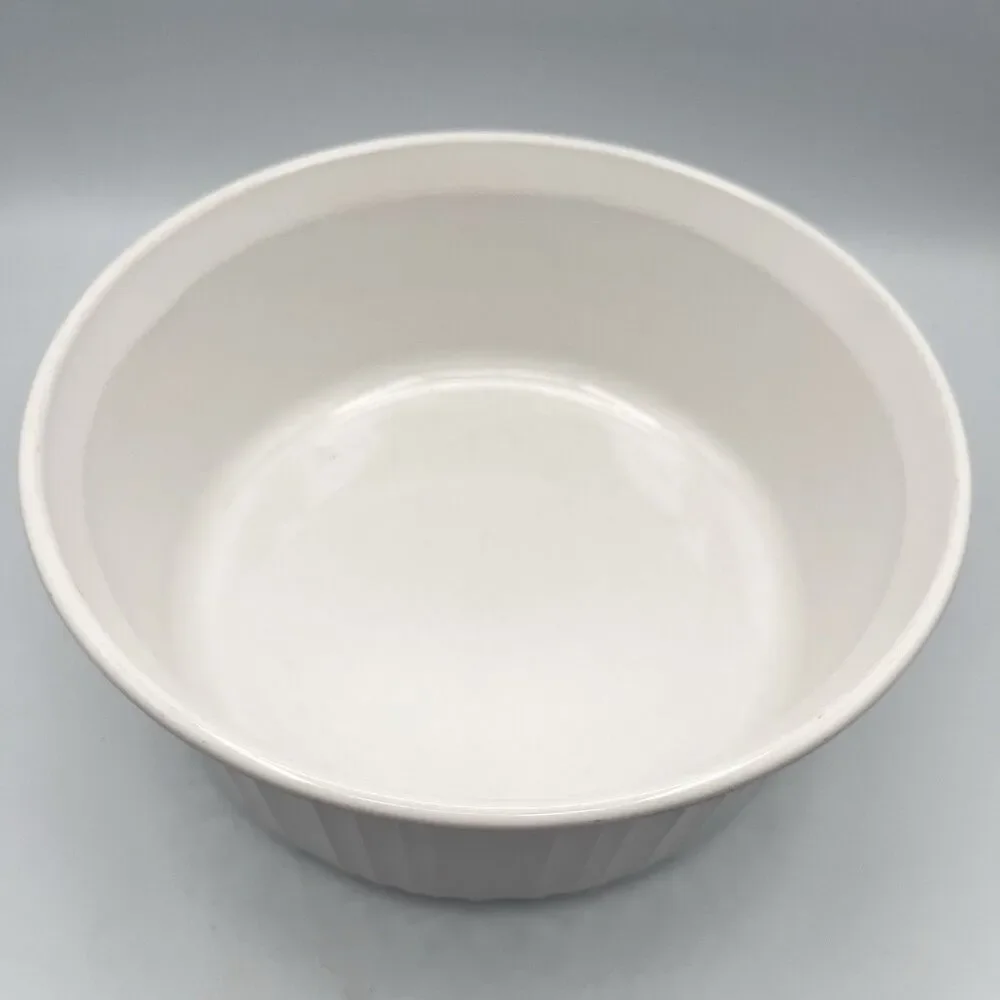 Vtg Corning Ware French White F 1 B 2.5 liter Round Casserole Dish No Lid